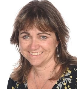 Webinar hosting presenter 