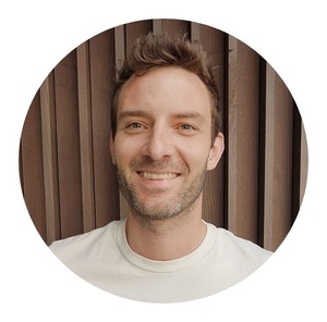 Webinar hosting presenter 