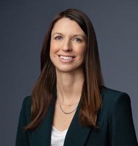 Webinar hosting presenter 