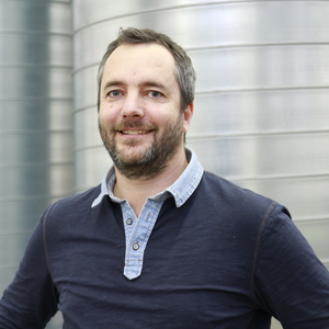 Webinar hosting presenter 