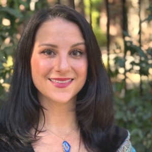 Webinar hosting presenter Jennifer Marlo