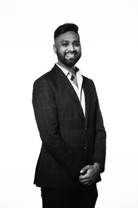 Webinar hosting presenter 