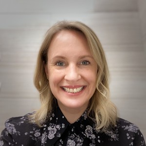 Webinar hosting presenter 