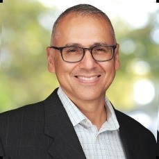 Webinar hosting presenter 