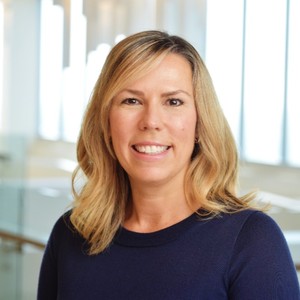 Webinar hosting presenter 