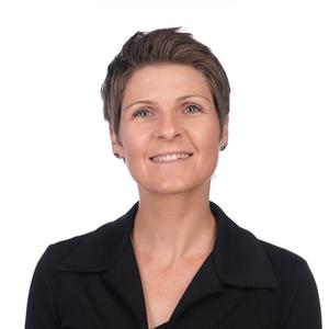 Webinar hosting presenter 