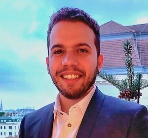 1752394500-1d8a8f2473ce3db7