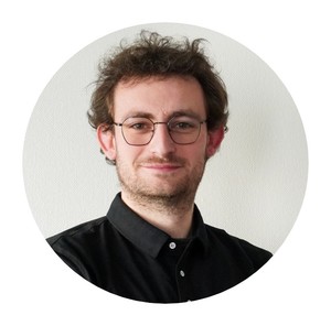 Webinar hosting presenter 