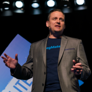 1762816093-e624b78a6b512844