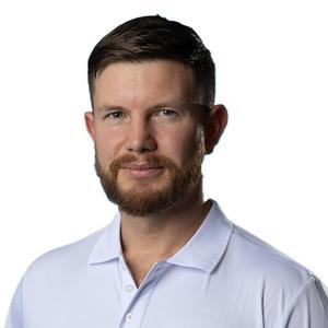 Webinar hosting presenter 