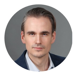 Webinar hosting presenter 