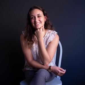 Webinar hosting presenter 