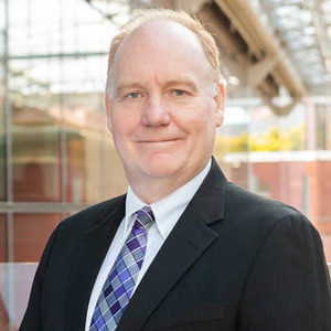 Webinar hosting presenter 