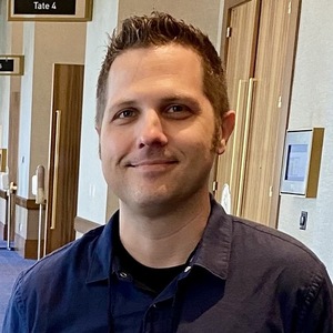 Webinar hosting presenter 