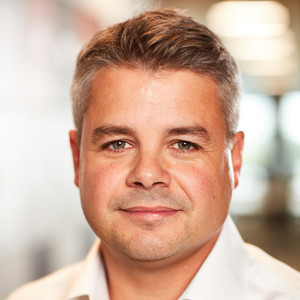 Webinar hosting presenter 