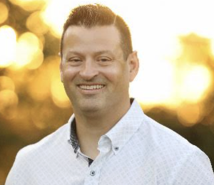 Webinar hosting presenter 