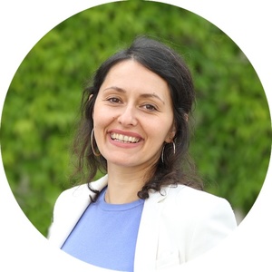 Webinar hosting presenter 