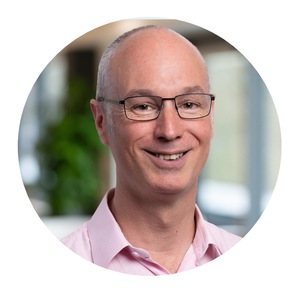 Webinar hosting presenter 