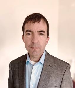 Webinar hosting presenter 