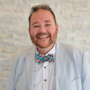 Webinar hosting presenter 