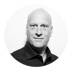 Webinar hosting presenter 