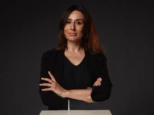 Webinar hosting presenter 