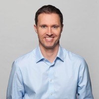 Webinar hosting presenter 