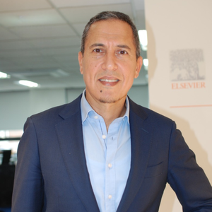 Webinar hosting presenter 