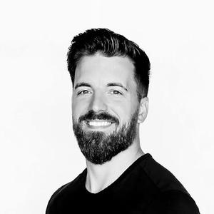 Webinar hosting presenter 