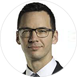 Webinar hosting presenter 