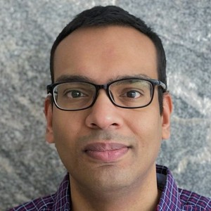 Webinar hosting presenter 