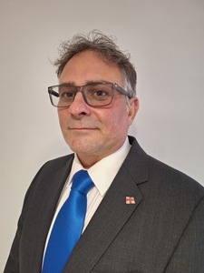 Webinar hosting presenter 