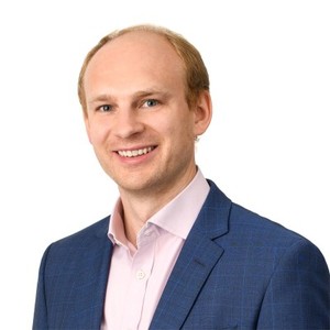 Webinar hosting presenter 