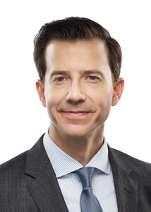 Webinar hosting presenter 