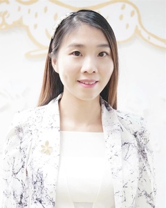 Webinar hosting presenter 