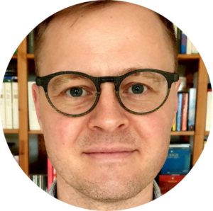 Webinar hosting presenter 