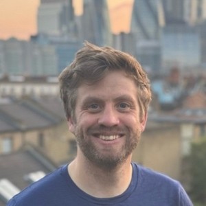 Webinar hosting presenter 