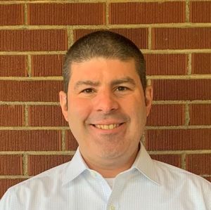 Webinar hosting presenter 