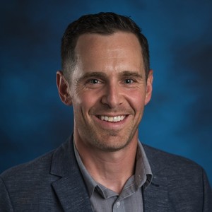 Webinar hosting presenter 