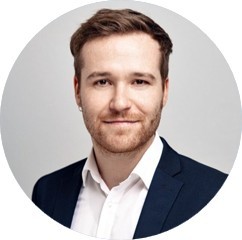 Webinar hosting presenter 