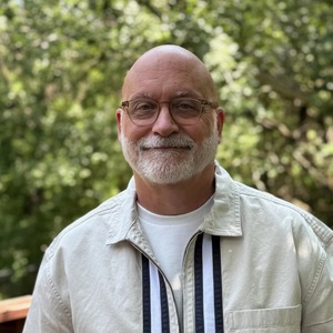 Webinar hosting presenter 