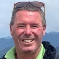 Webinar hosting presenter 