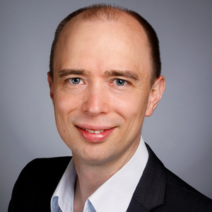 Webinar hosting presenter Ulrich Köllisch