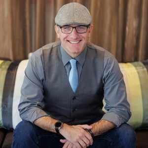 Webinar hosting presenter 