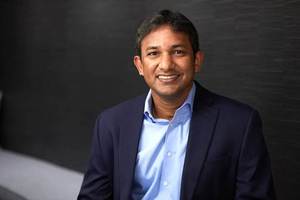 Webinar hosting presenter 