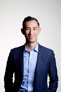 Webinar hosting presenter 