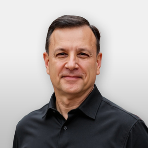 Webinar hosting presenter 