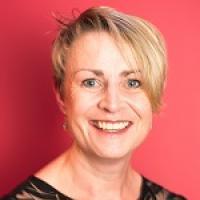 Webinar hosting presenter 