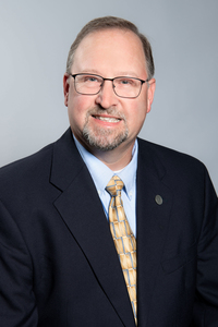 Webinar hosting presenter 