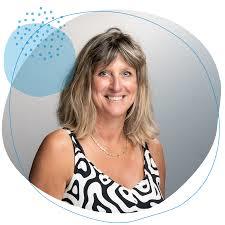 Webinar hosting presenter 